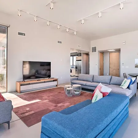 Modern Desert Dwelling With Panoramic Views!-3